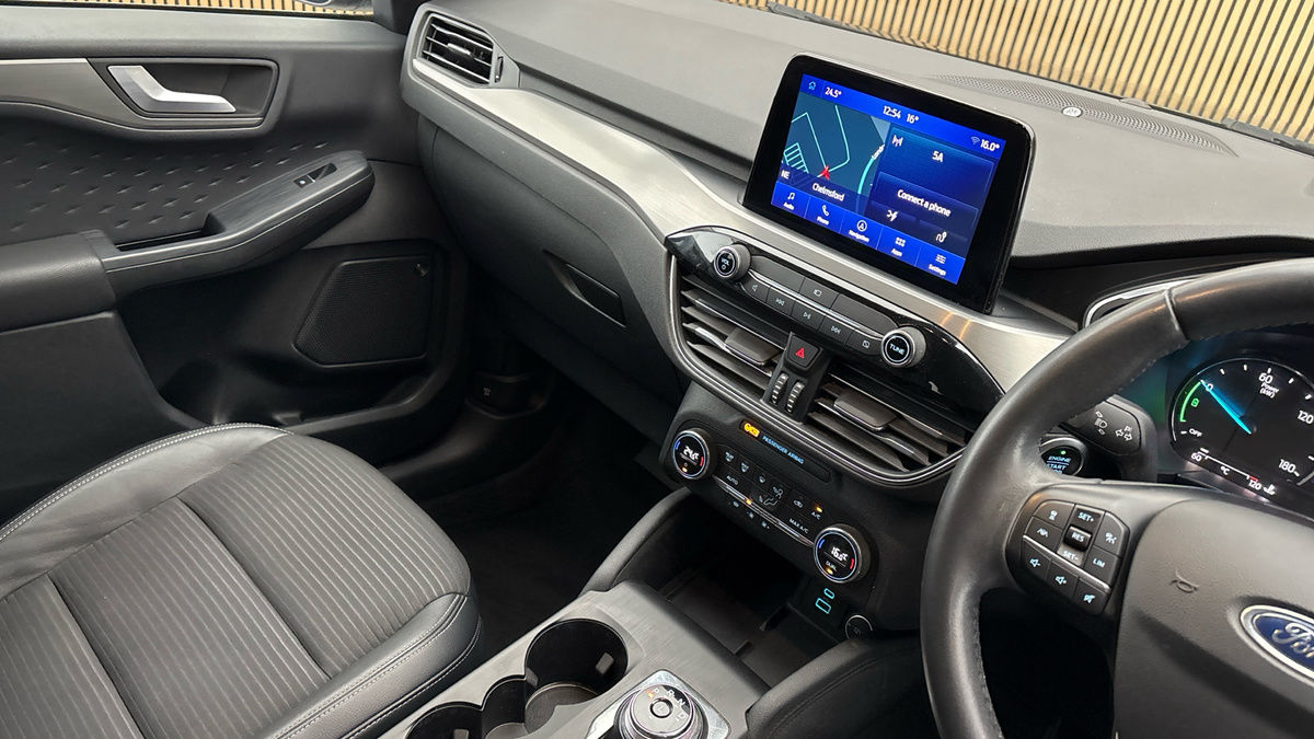 Ford Kuga Image 18