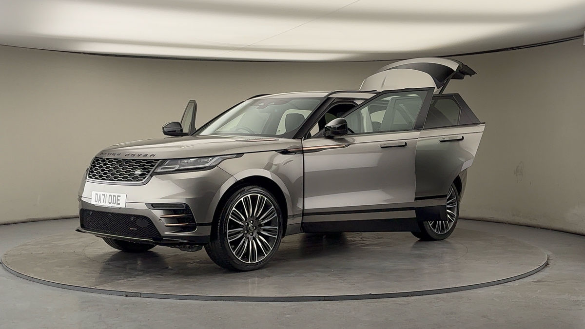 Land Rover Range Rover Velar Image 22
