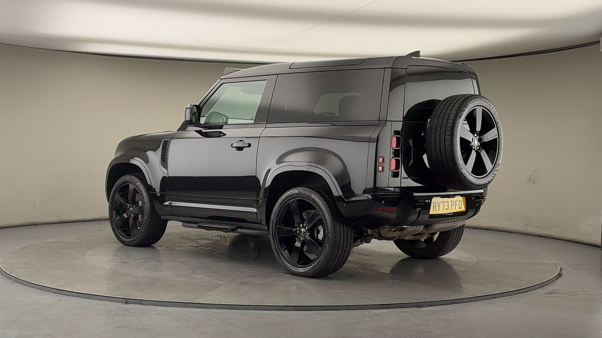 More views of Land Rover Defender 90
