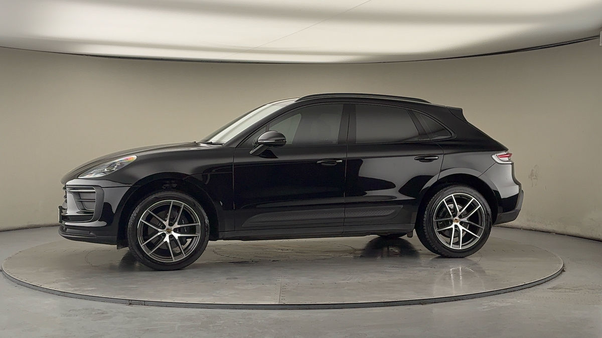 More views of Porsche Macan