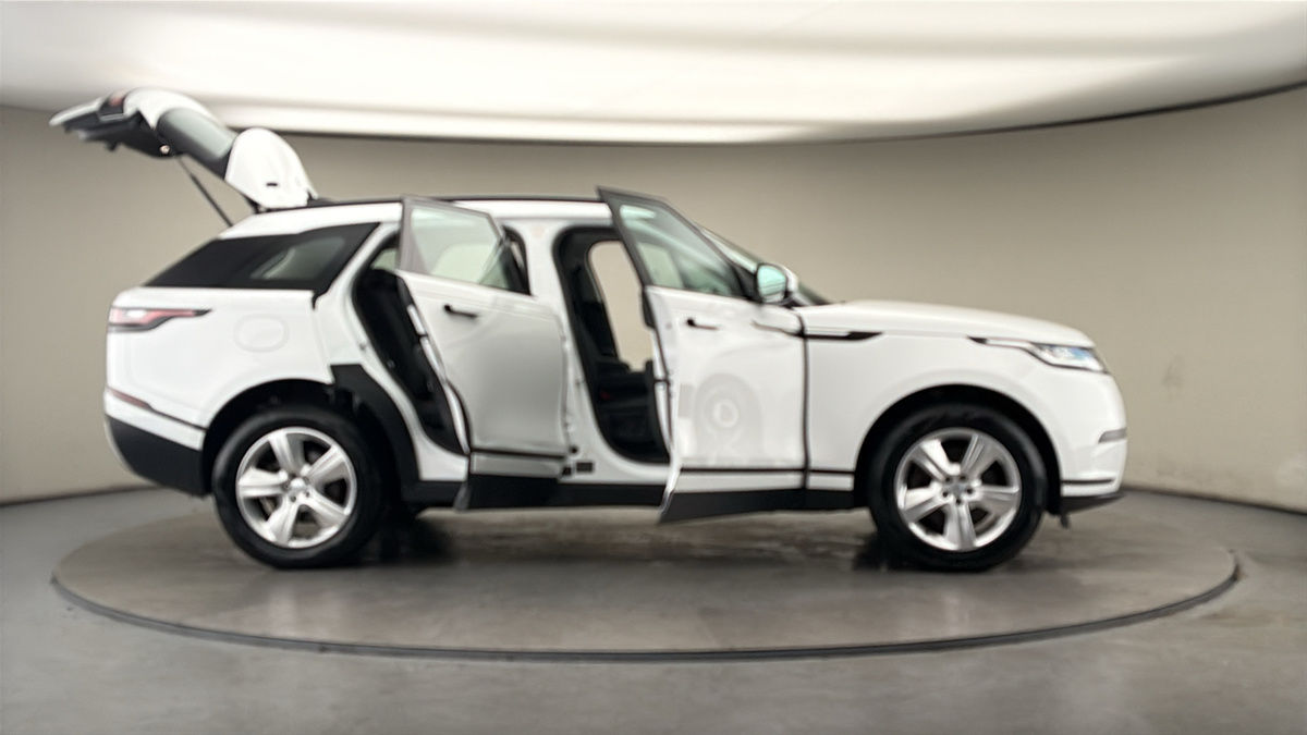 More views of Land Rover Range Rover Velar