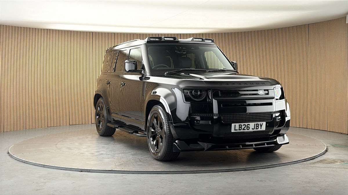 More views of Land Rover Defender 110