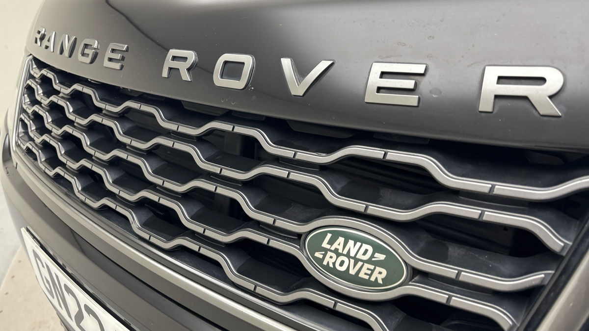 Land Rover Range Rover Sport Image 24