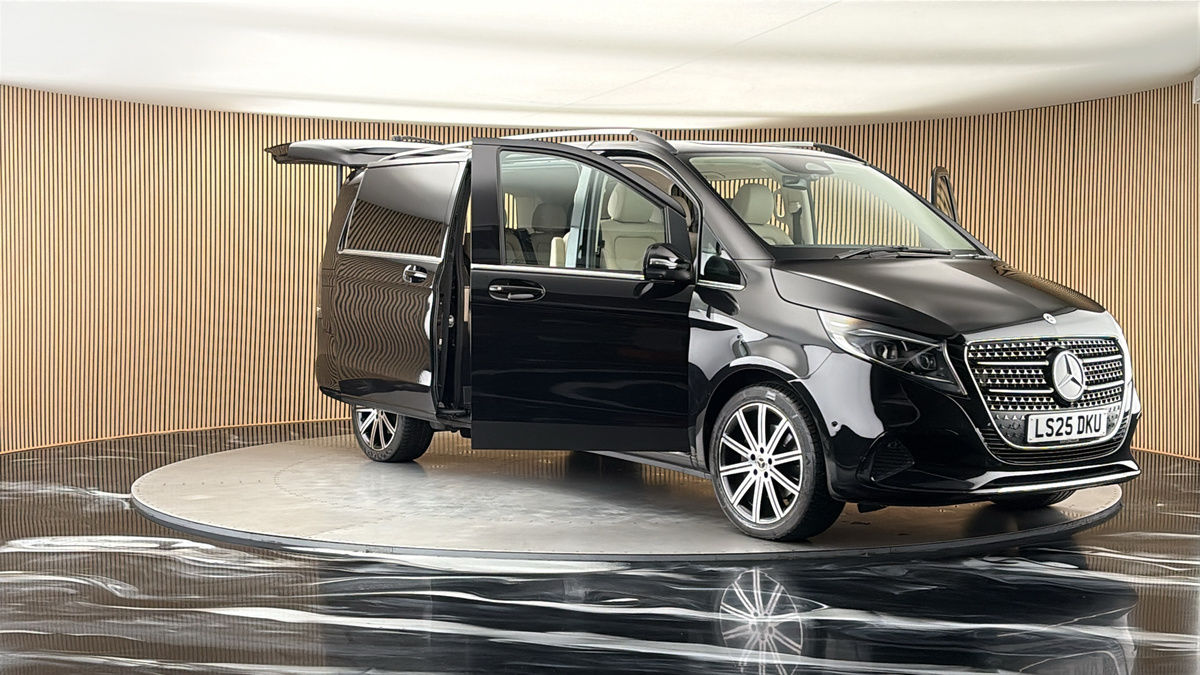 More views of Mercedes-Benz V Class