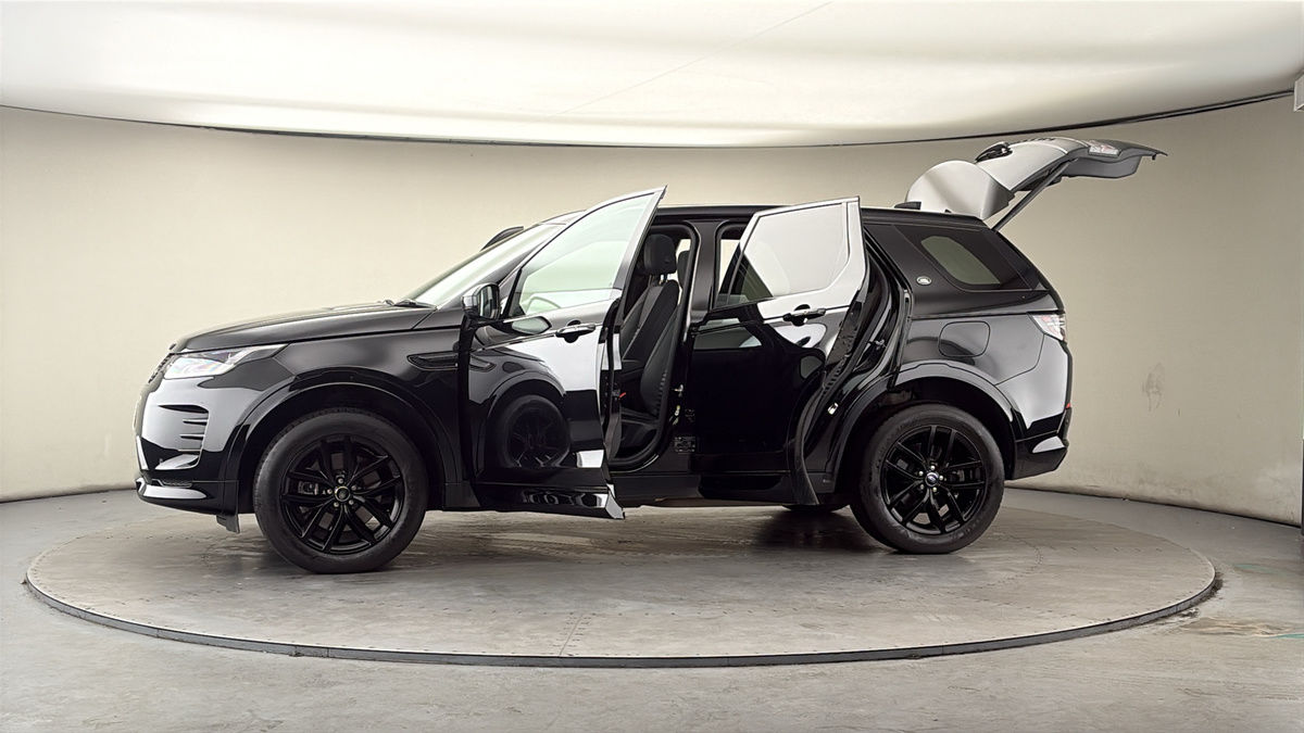 More views of Land Rover Discovery Sport