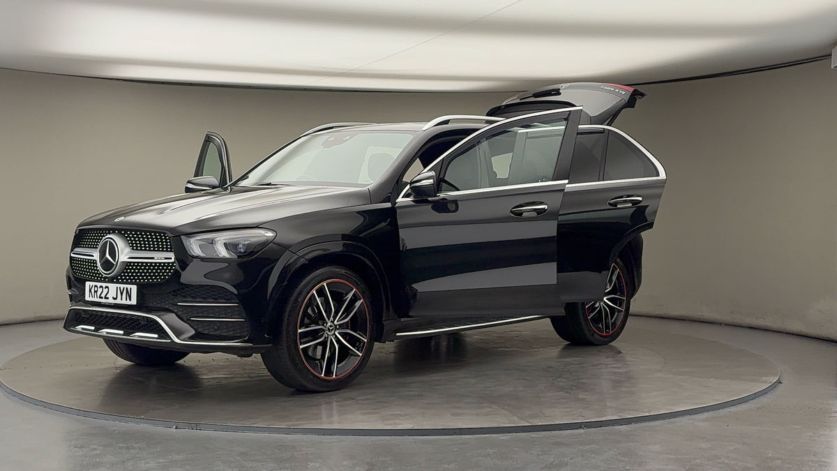 More views of Mercedes-Benz GLE