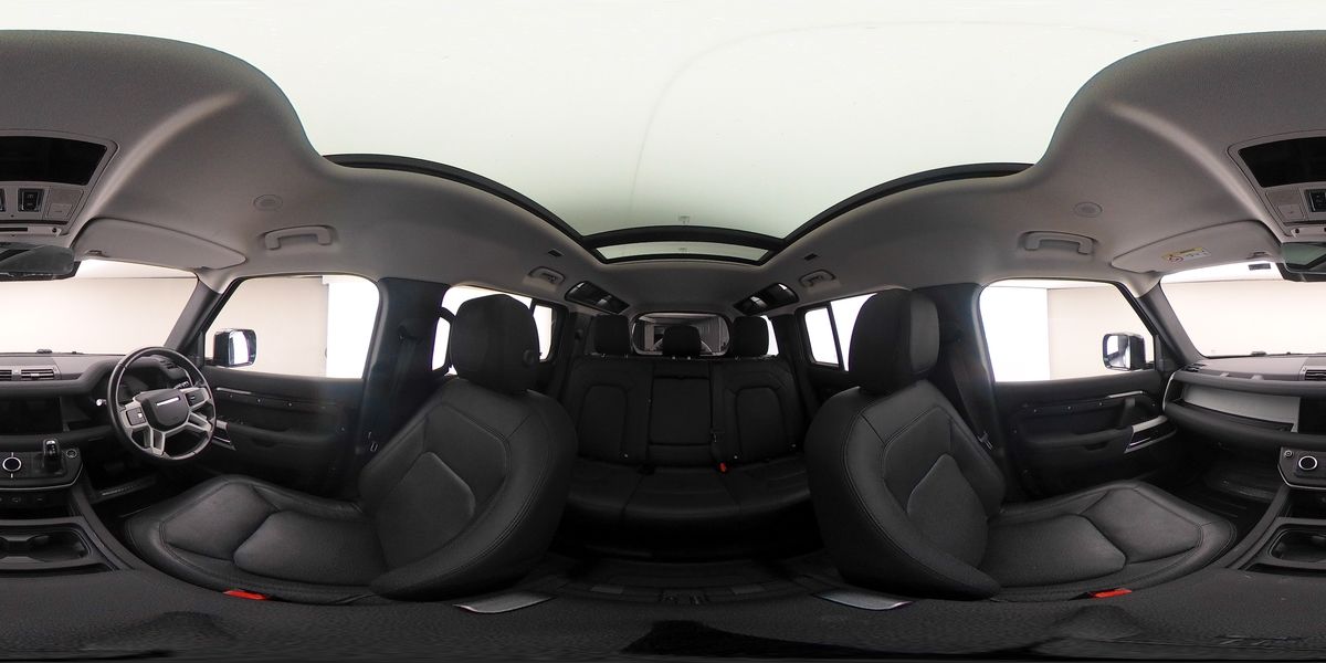 More views of Land Rover Defender 110