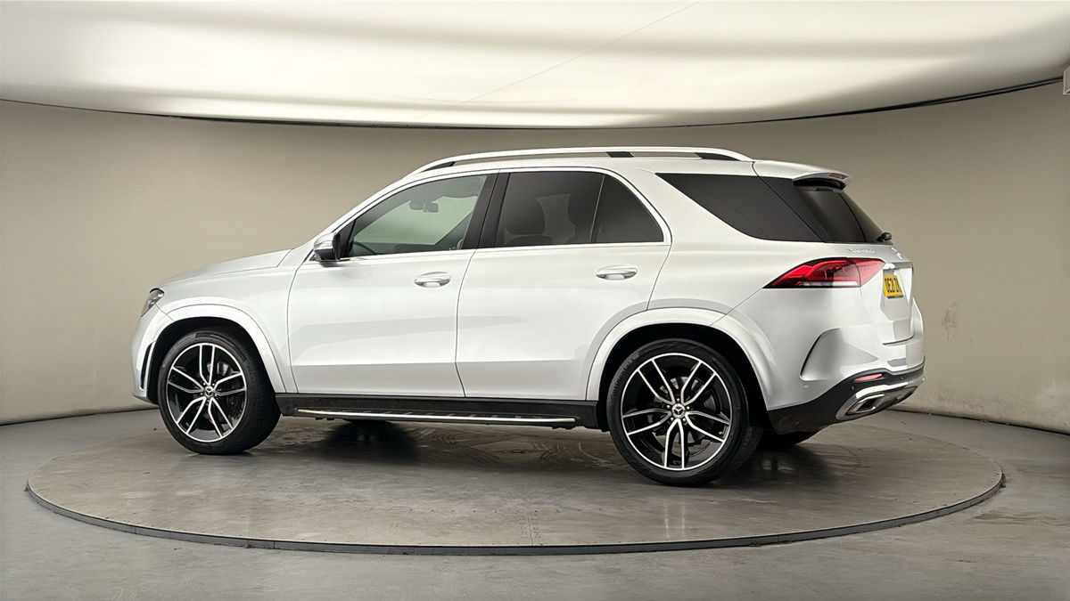 More views of Mercedes-Benz GLE
