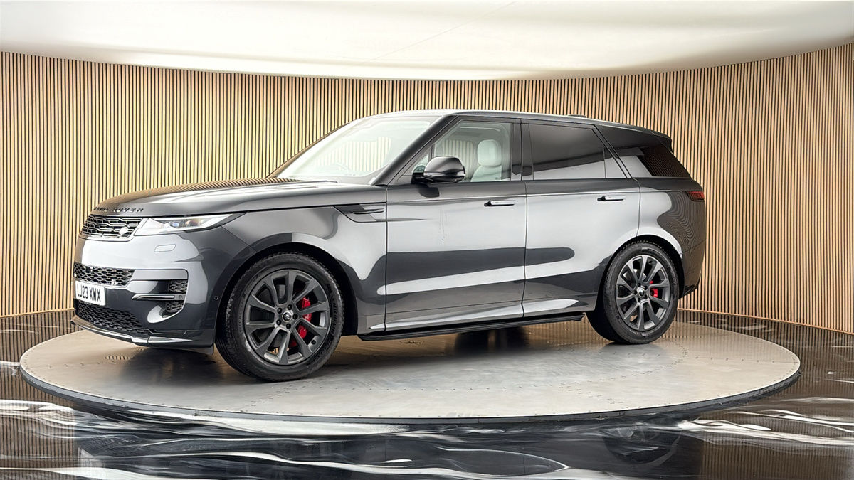 More views of Land Rover Range Rover Sport