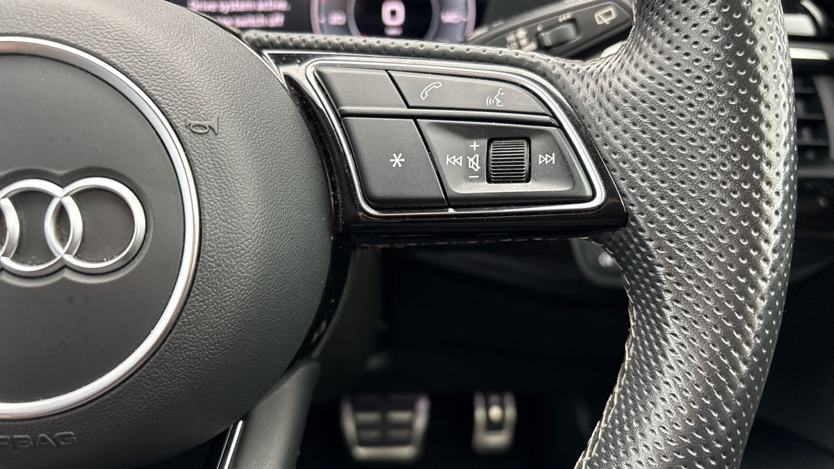 Audi A4 Avant Image 14