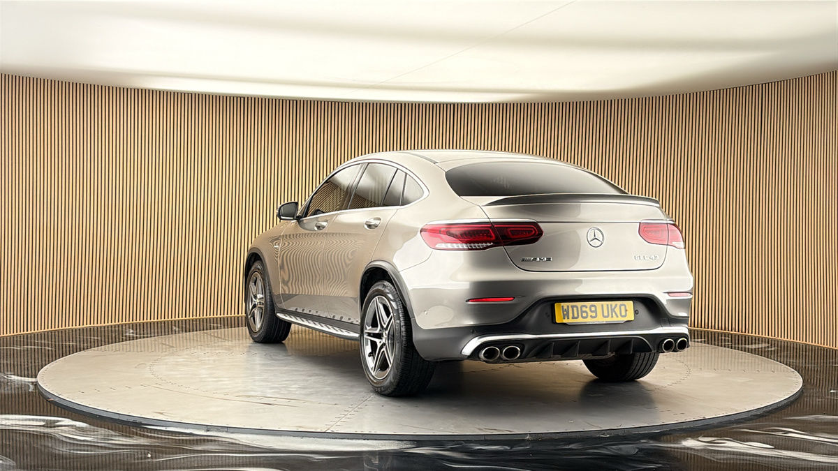 More views of Mercedes-Benz GLC