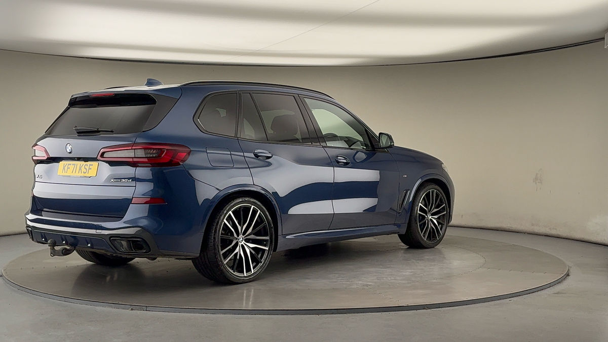 BMW X5 Image 21