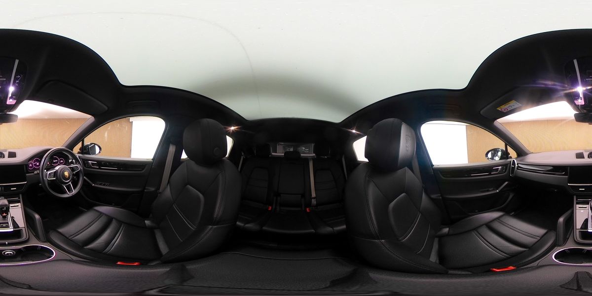 More views of Porsche Cayenne
