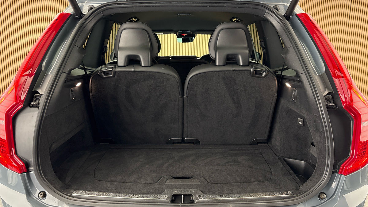 Volvo XC90 Image 11