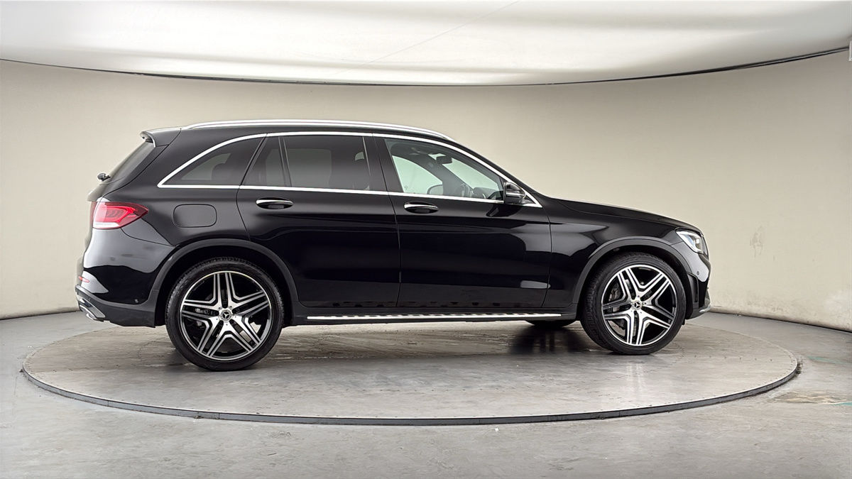 More views of Mercedes-Benz GLC