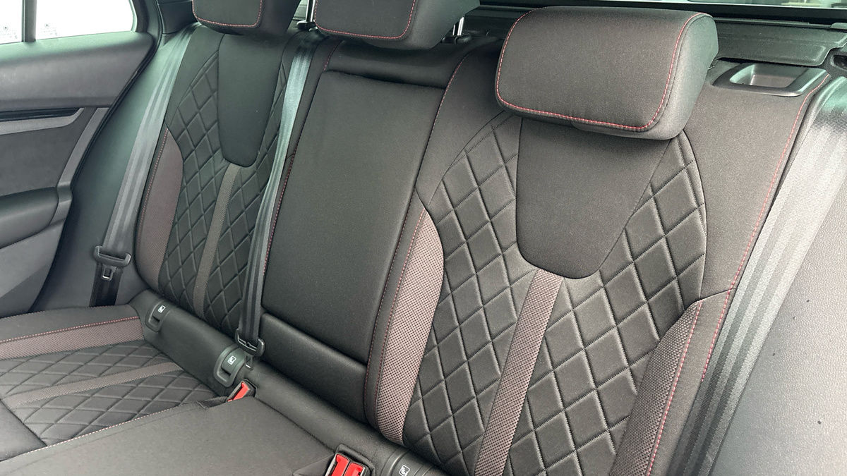 Skoda Octavia Image 8