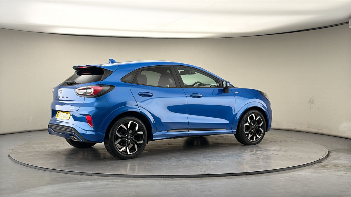 More views of Ford Puma