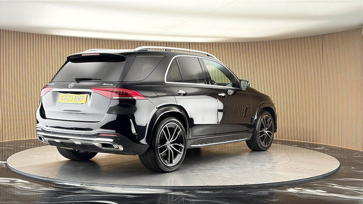 More views of Mercedes-Benz GLE