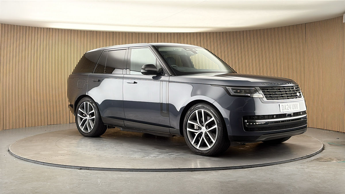 More views of Land Rover Range Rover