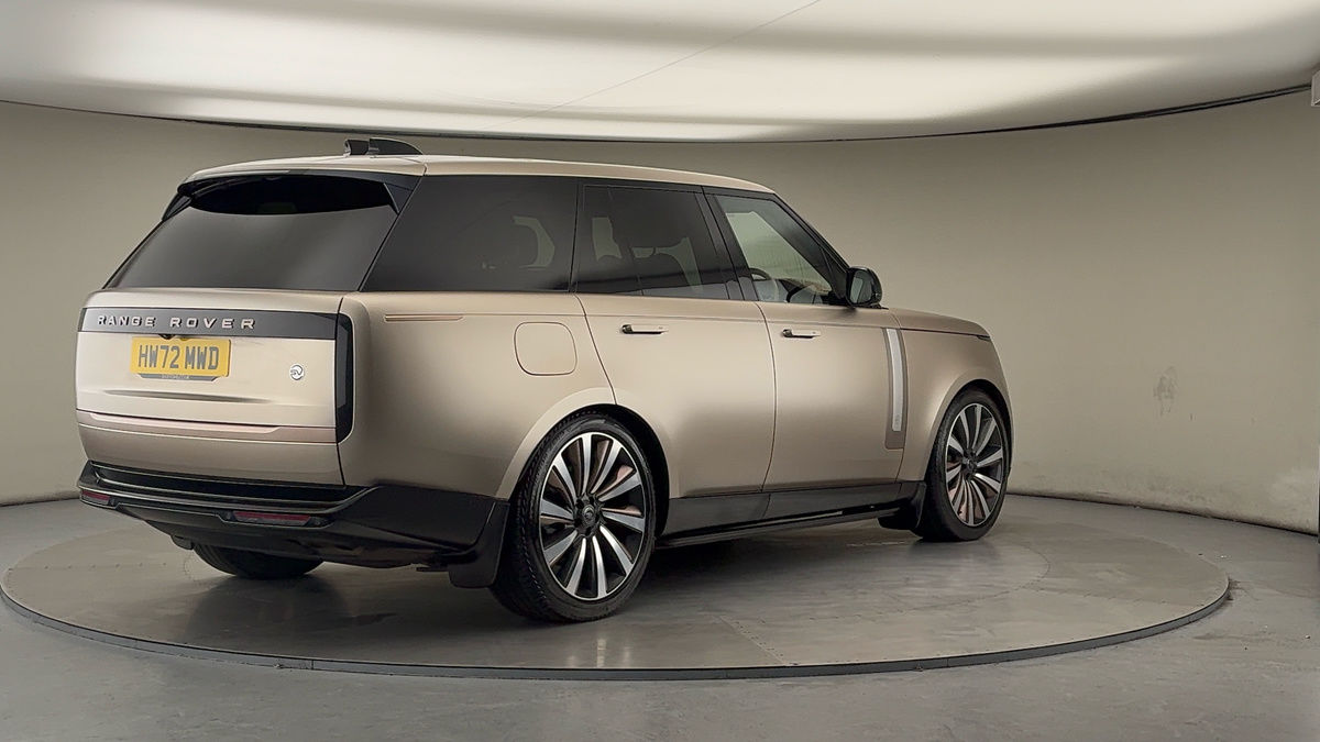 More views of Land Rover Range Rover