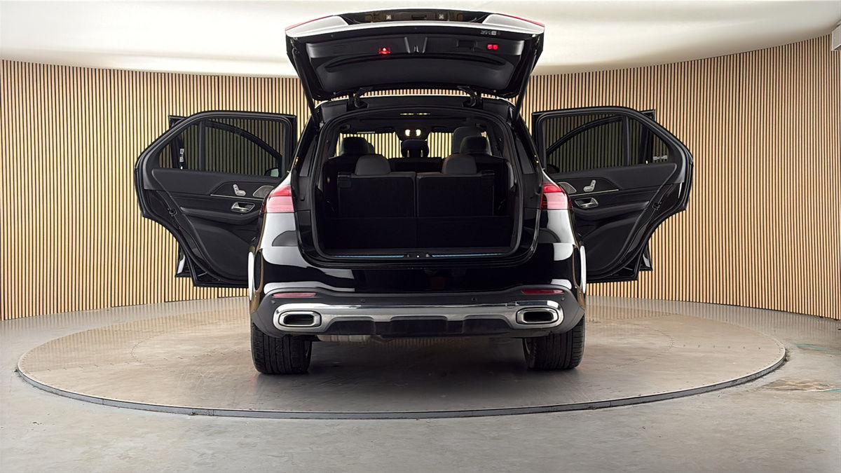 More views of Mercedes-Benz GLE
