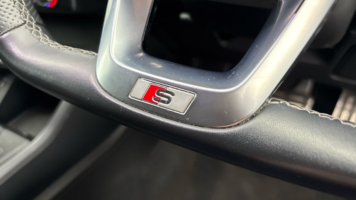 More views of Audi Q3