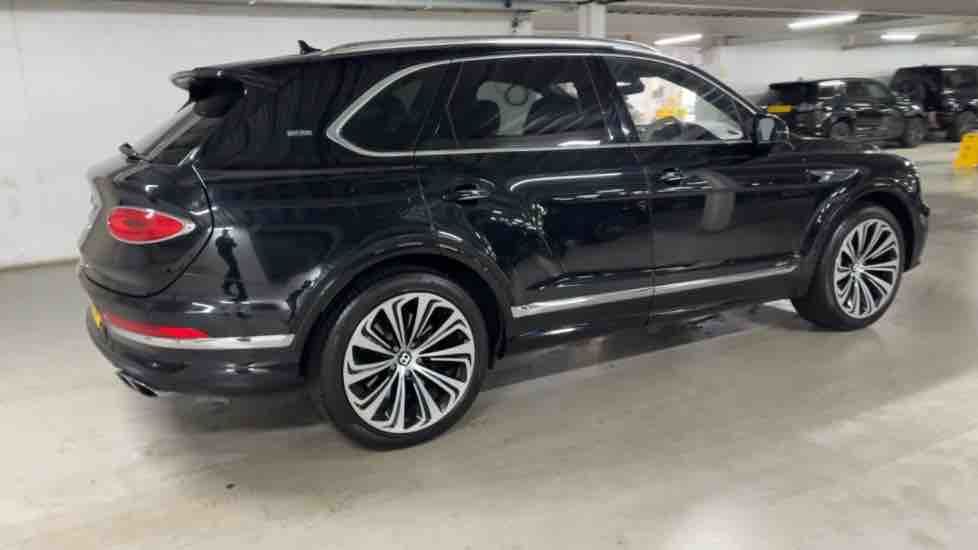 More views of Bentley Bentayga