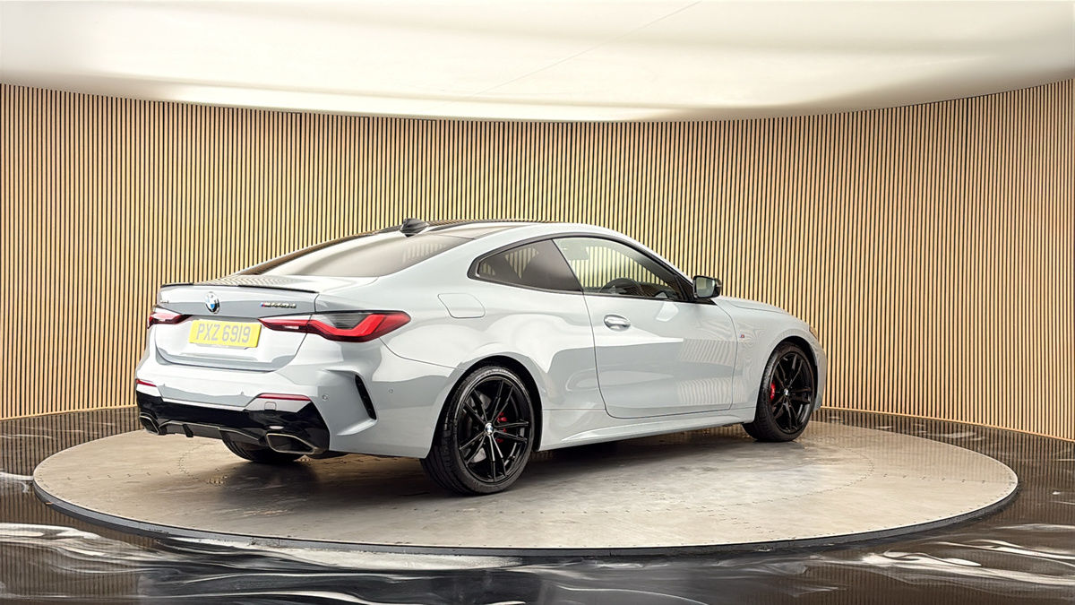 BMW 4 Series Image 21