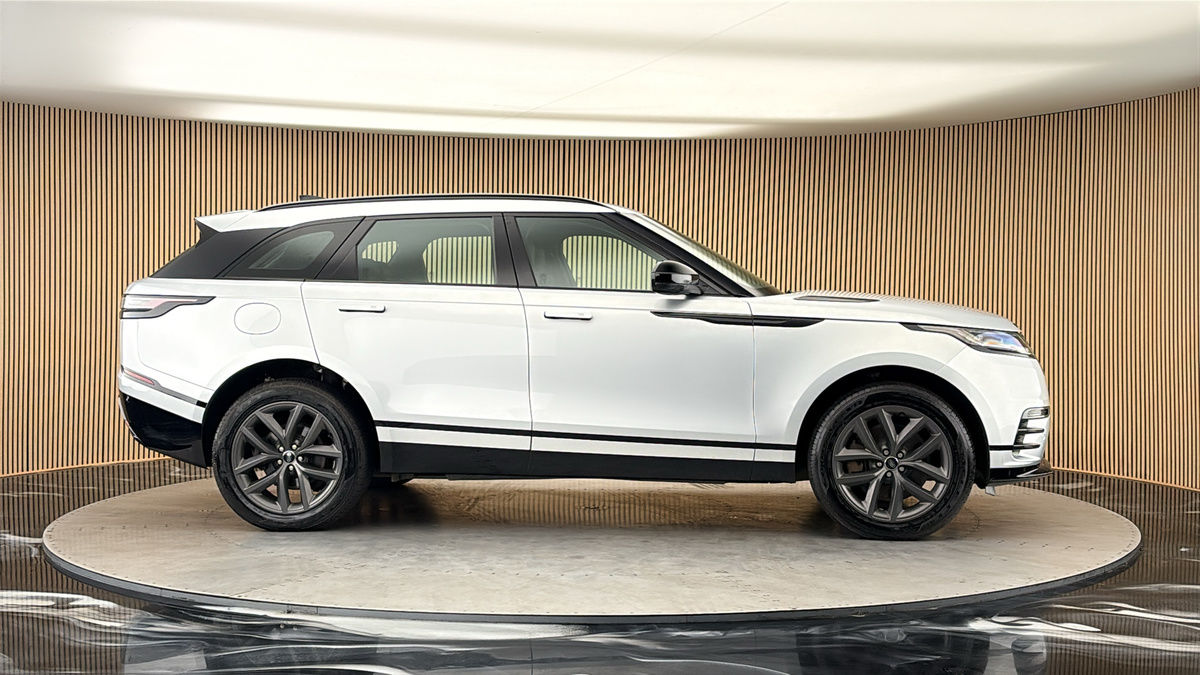 More views of Land Rover Range Rover Velar