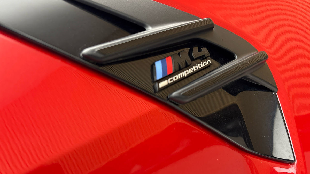 BMW M4 Image 33