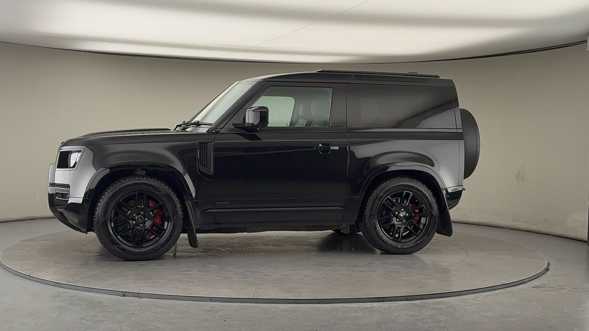 More views of Land Rover Defender 90