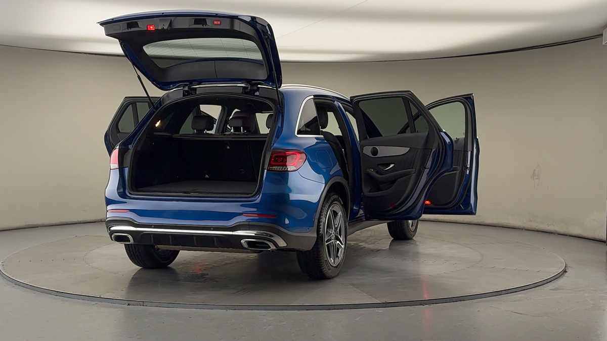 More views of Mercedes-Benz GLC