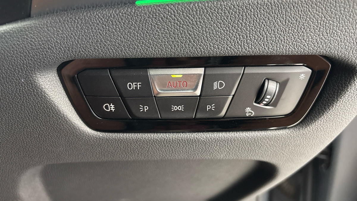 BMW i4 Image 30