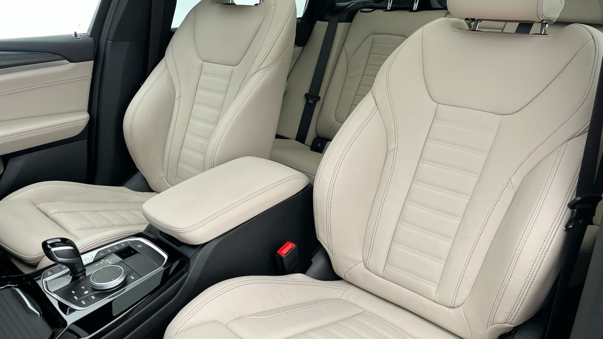 BMW X3 Image 7
