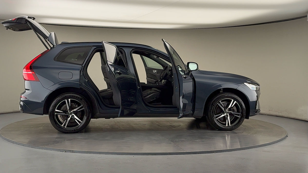 More views of Volvo XC60