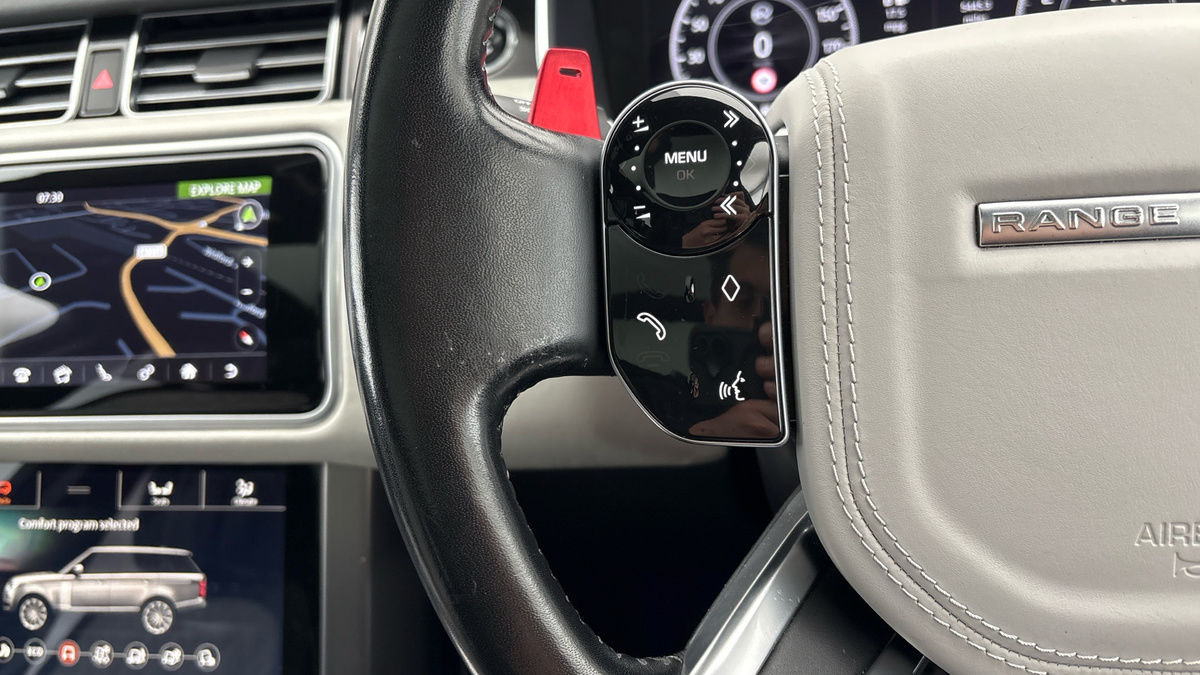 Land Rover Range Rover Image 13