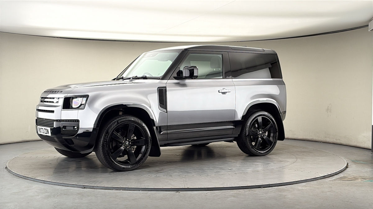 More views of Land Rover Defender 90