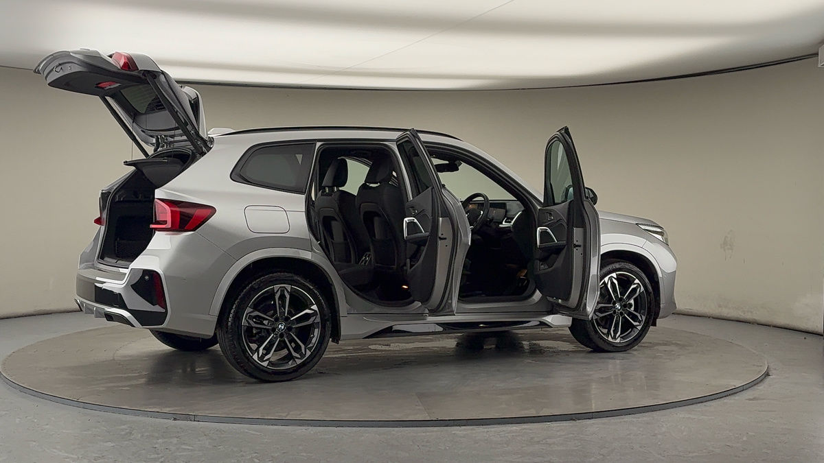 More views of BMW X1