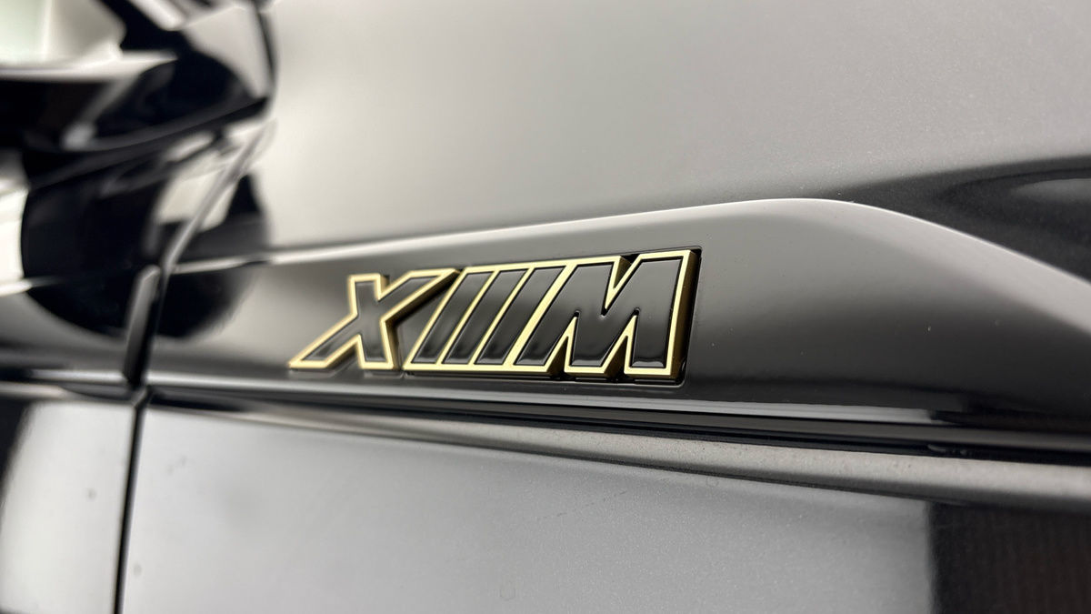 BMW XM Image 46