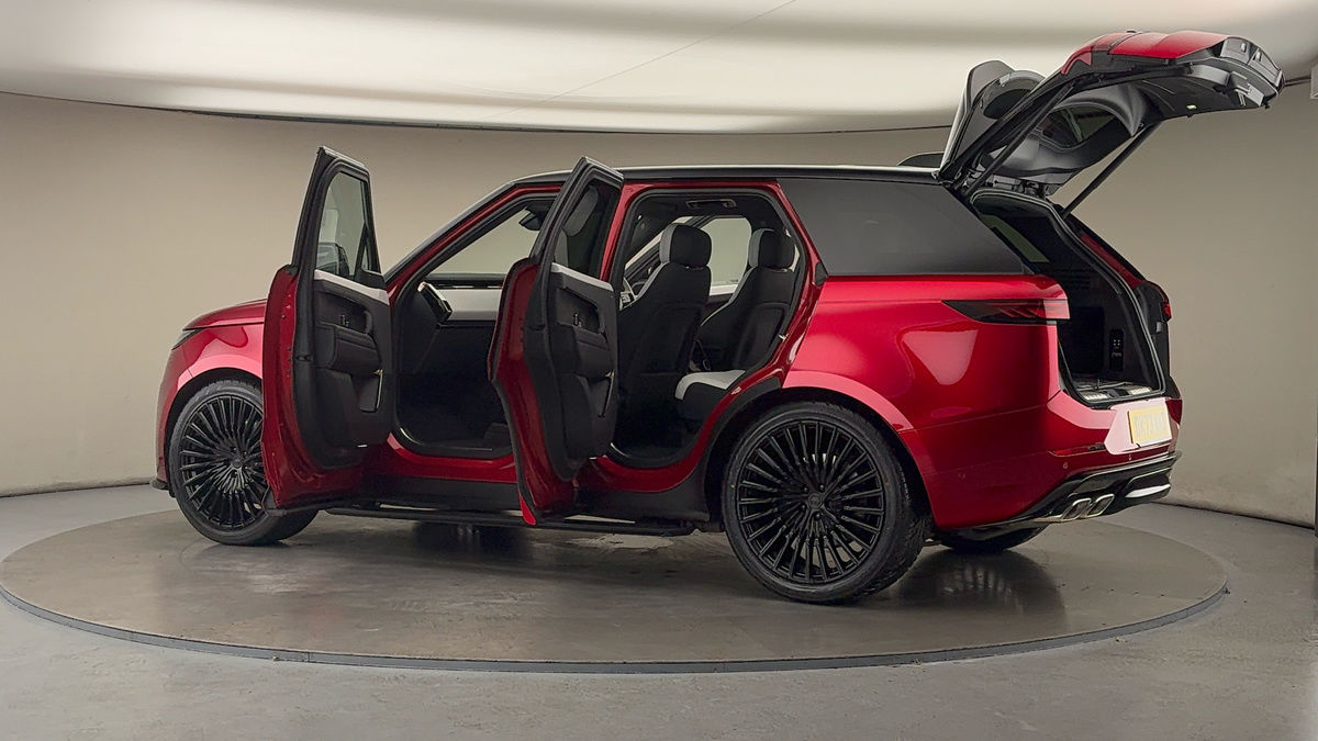 More views of Land Rover Range Rover Sport