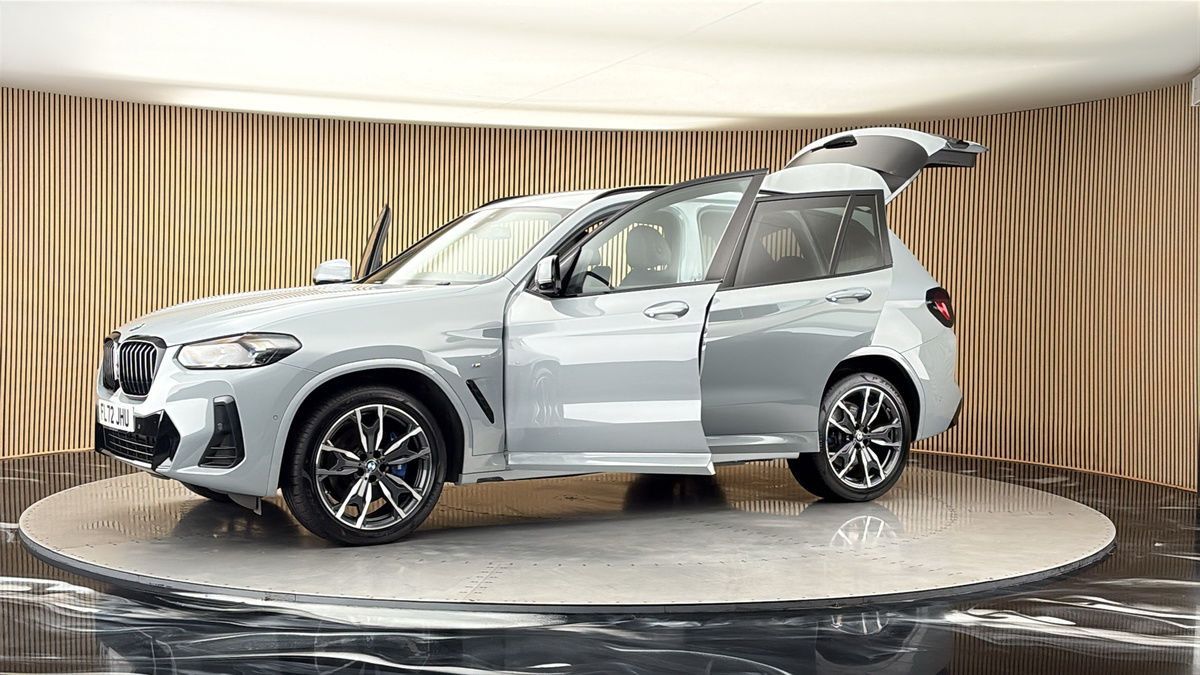 More views of BMW X3