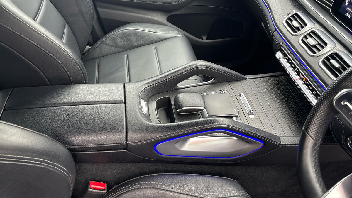 Mercedes-Benz GLE Image 18