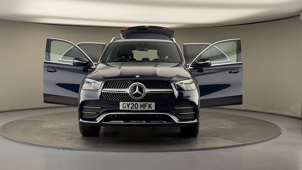 More views of Mercedes-Benz GLE