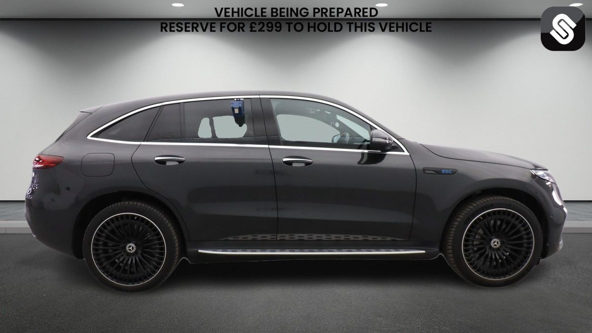 Mercedes-Benz EQC Image 5