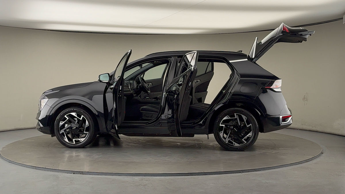 More views of Kia Sportage