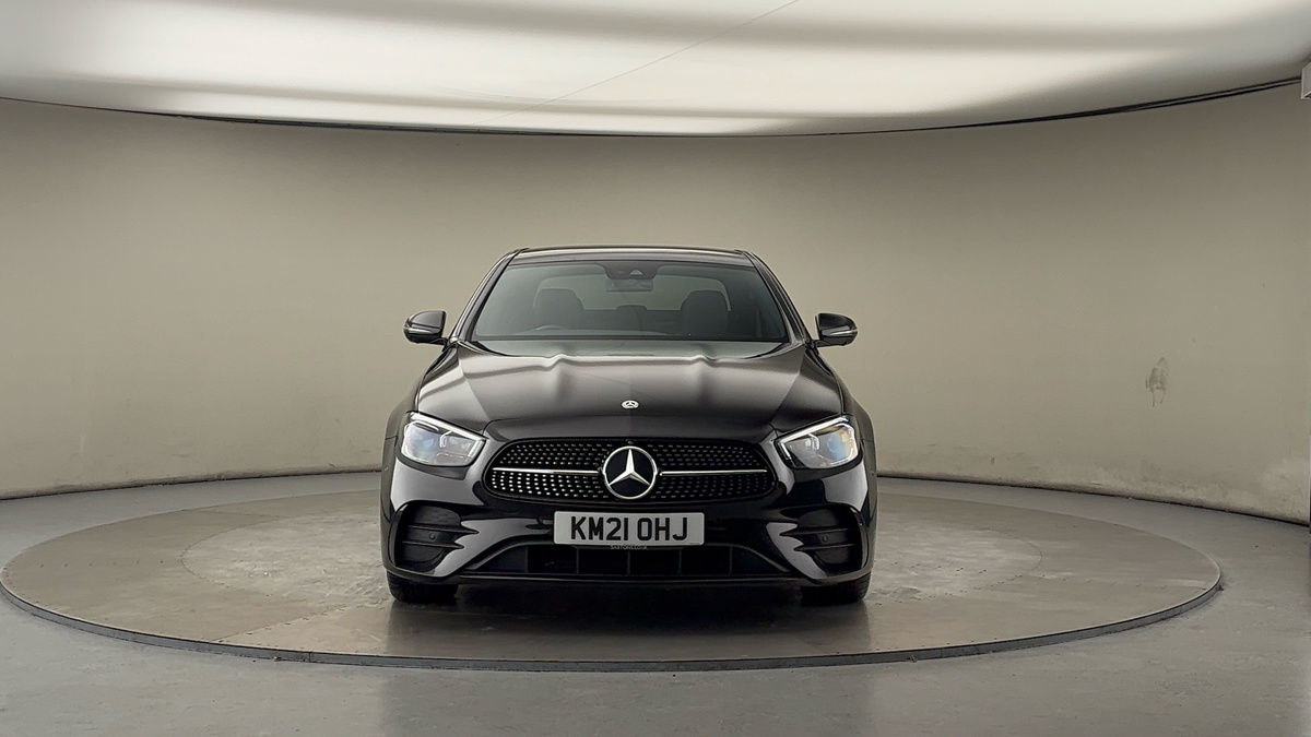 Mercedes-Benz E Class Image 3