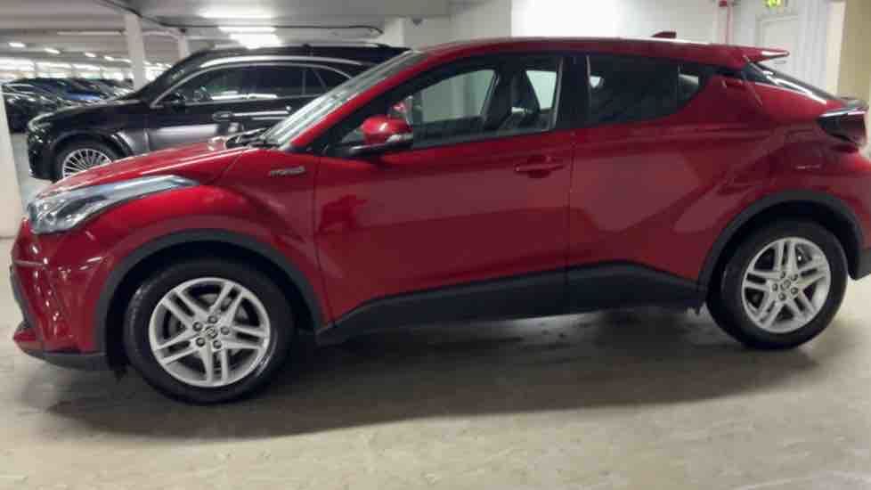 More views of Toyota C-HR