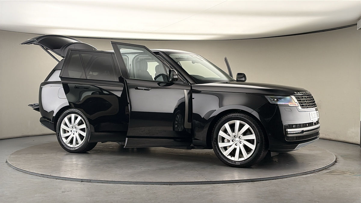 More views of Land Rover Range Rover