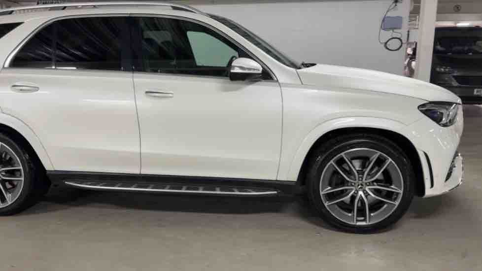 More views of Mercedes-Benz GLE