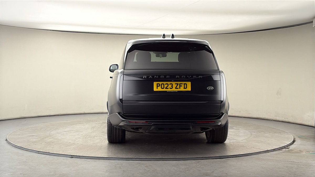 More views of Land Rover Range Rover